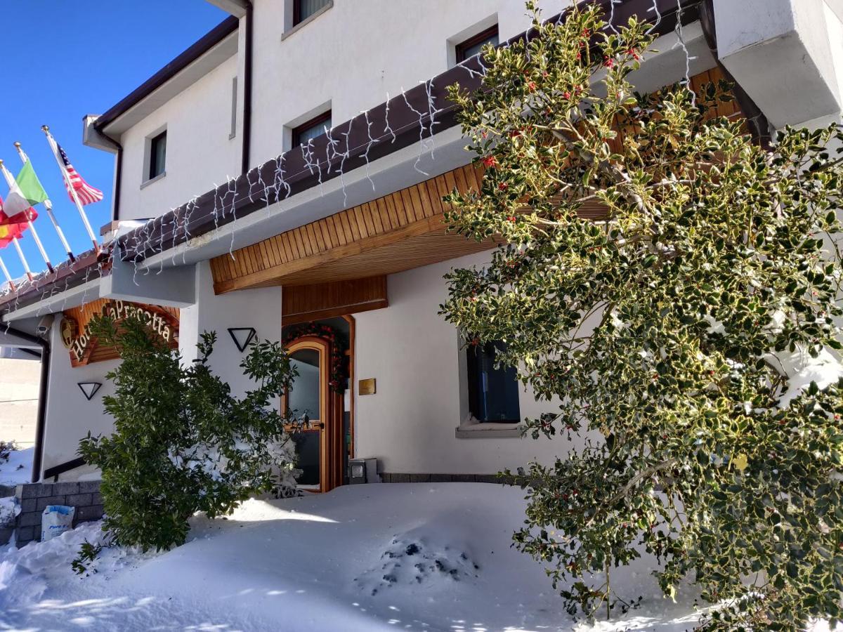 Hotel Capracotta Exteriör bild